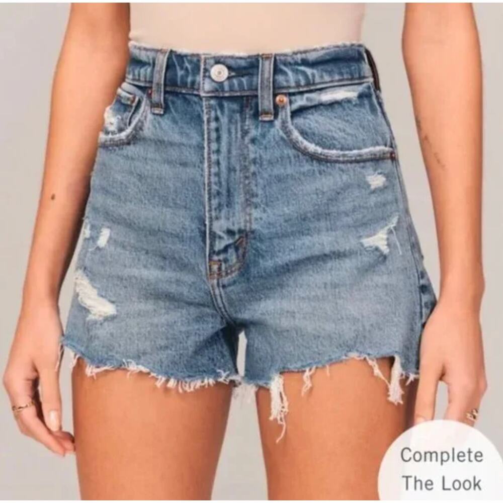 Abercrombie & Fitch The Mom Short High Rise Curve Love cut off shorts size 18